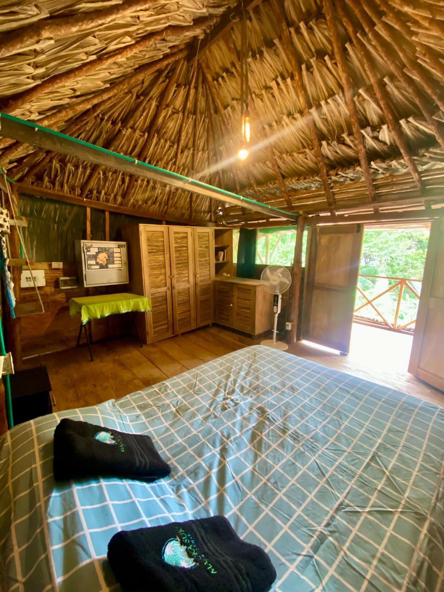 Private Beach House Maloka Surf Puerto Limon 외부 사진